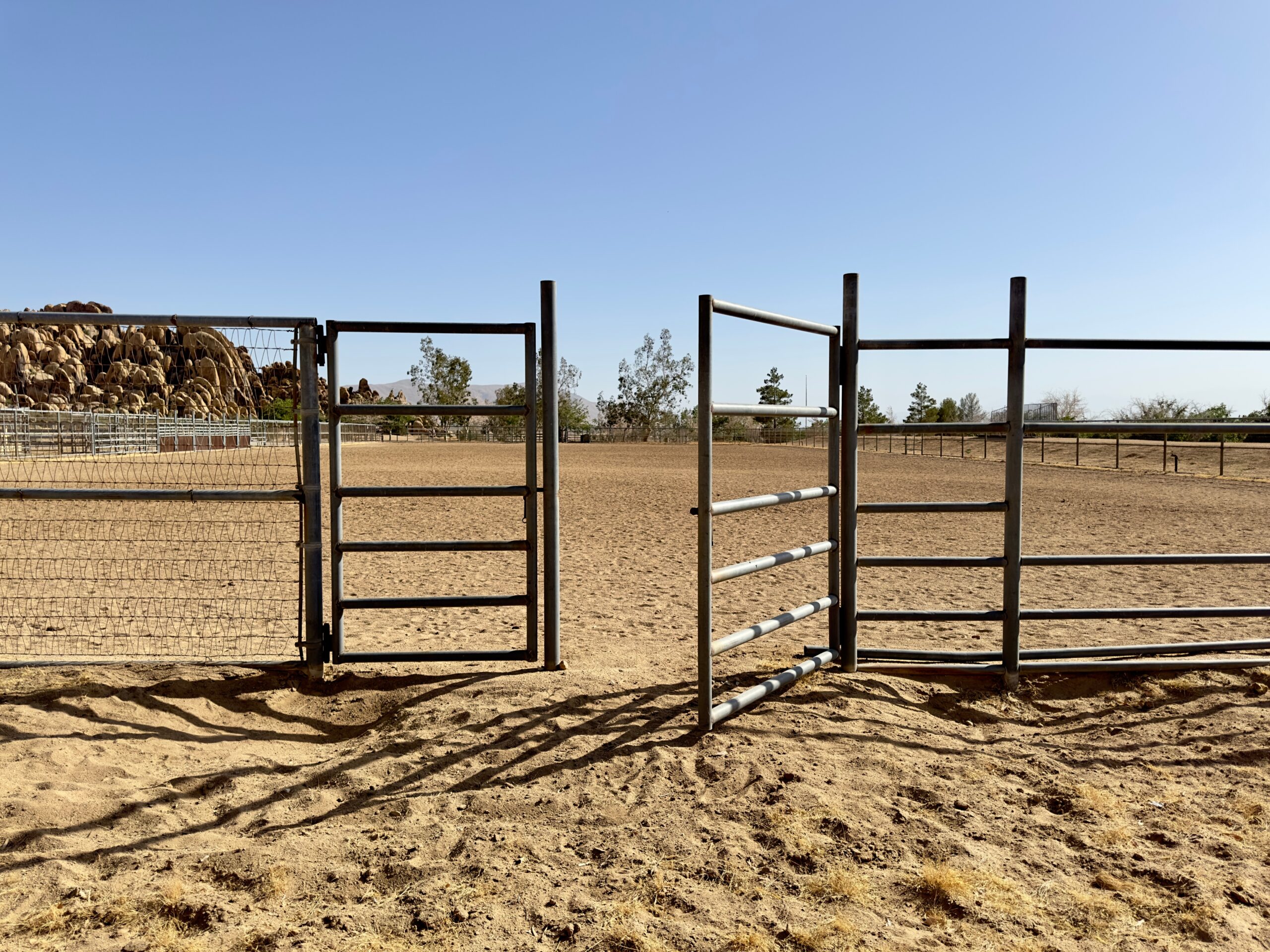 Standard Gates/Panels
