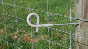 Wood Post 9 in. Outrigger Insulator